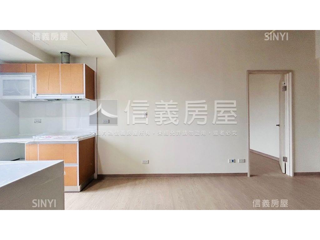 市政愛悅高樓平面車位房屋室內格局與周邊環境