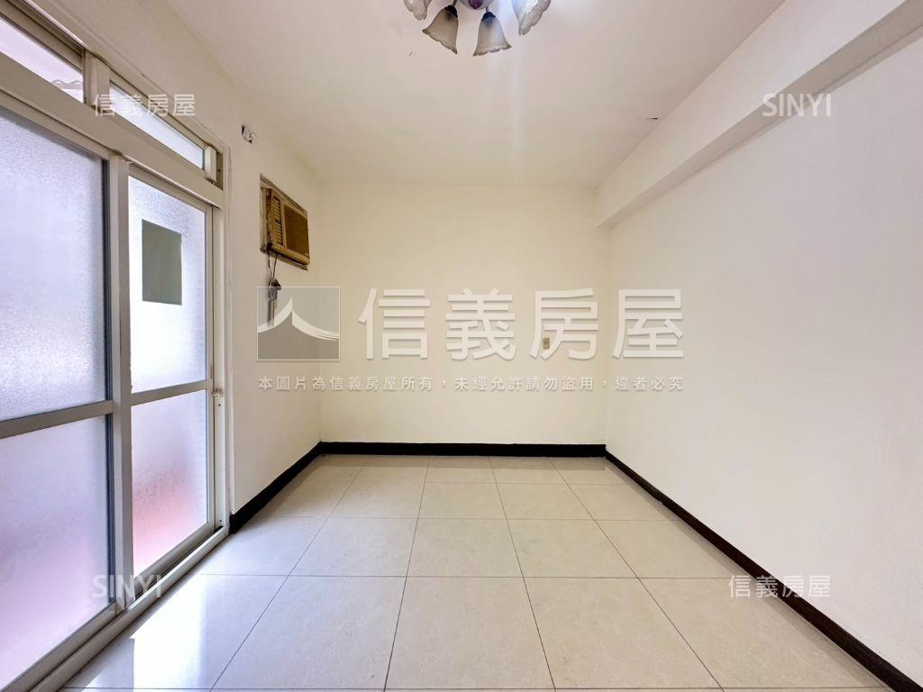 大慶街邊間三樓公寓房屋室內格局與周邊環境