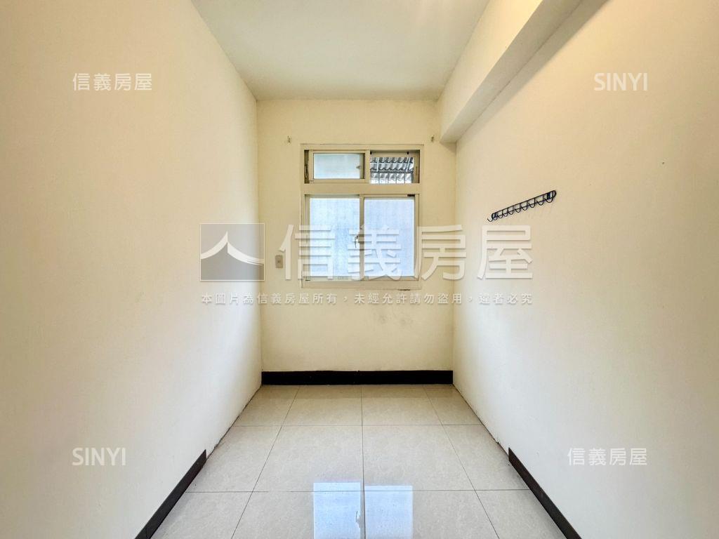 大慶街邊間三樓公寓房屋室內格局與周邊環境