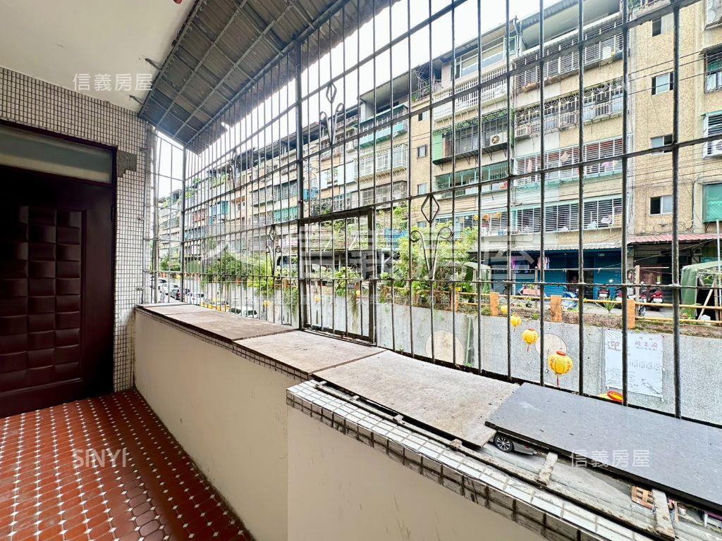 大慶街邊間三樓公寓房屋室內格局與周邊環境