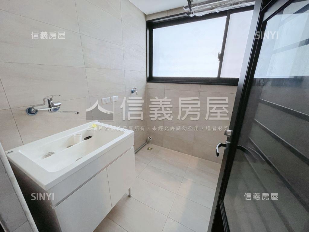 全新機捷特區寶輝三房平車房屋室內格局與周邊環境