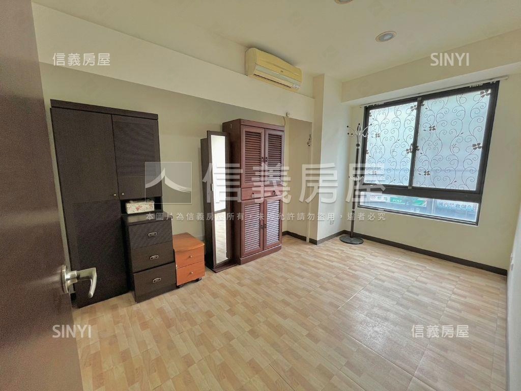 文心捷運泰鉅一品三房房屋室內格局與周邊環境