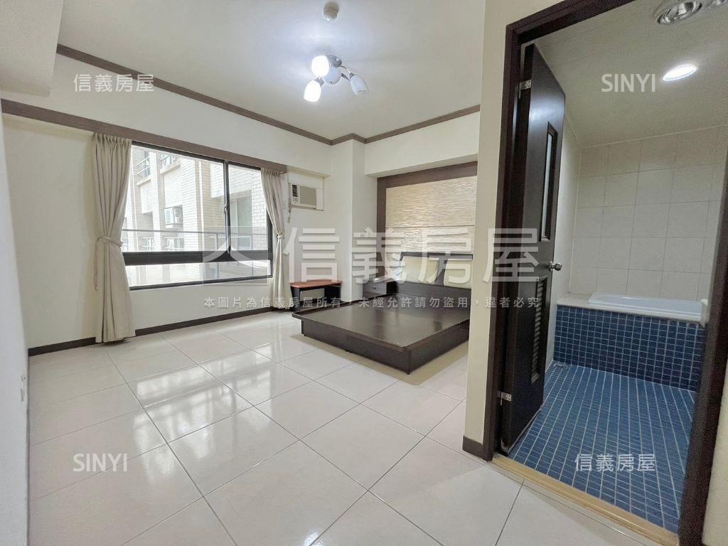 文心捷運泰鉅一品三房房屋室內格局與周邊環境