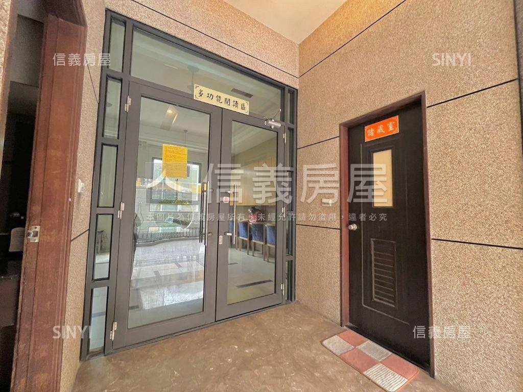 文心捷運泰鉅一品三房房屋室內格局與周邊環境