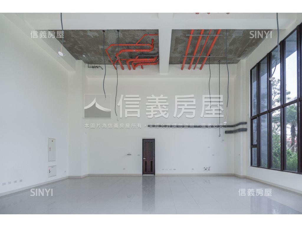 煙波ＰＡＲＫ角窗店面房屋室內格局與周邊環境