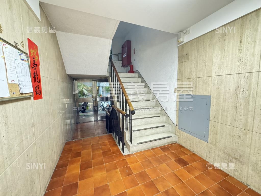 信義安和稀有國泰名廈房屋室內格局與周邊環境