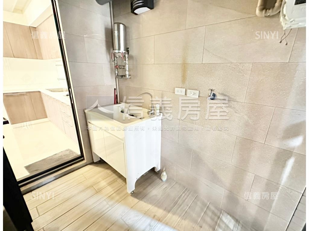 曉明女中捷運宅人文天璽房屋室內格局與周邊環境
