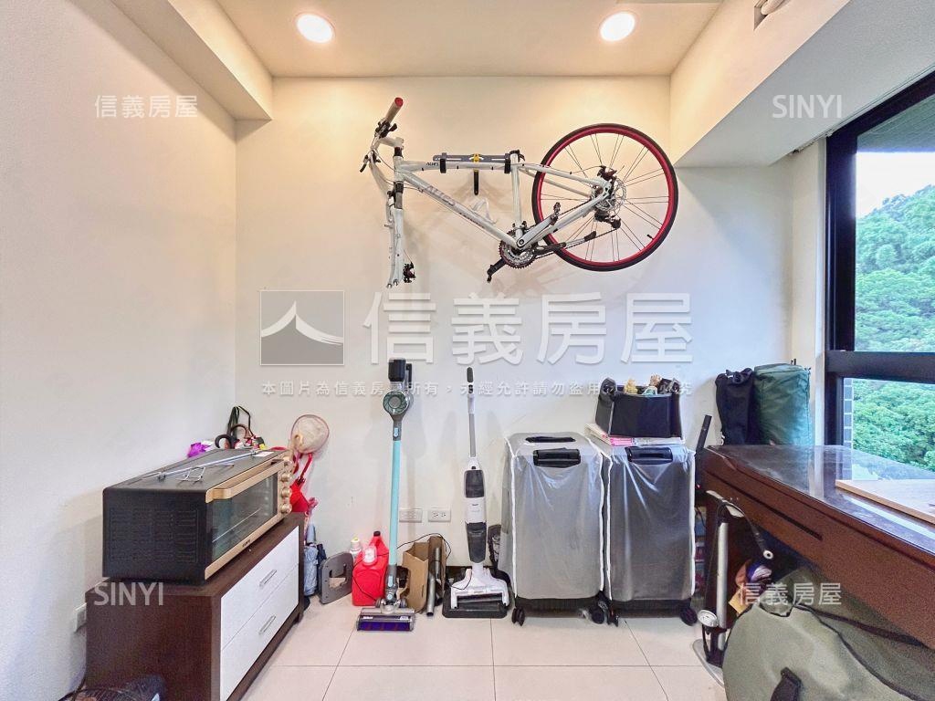 專任·微美嵐精美採光三房房屋室內格局與周邊環境
