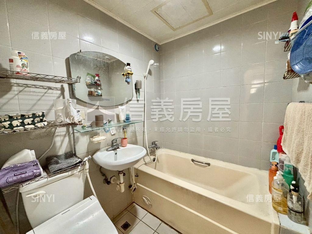 北區邊間低總價美三房房屋室內格局與周邊環境