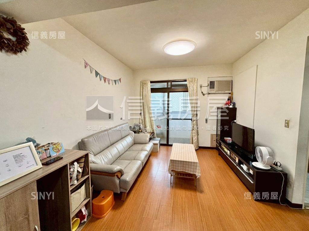 北區邊間低總價美三房房屋室內格局與周邊環境