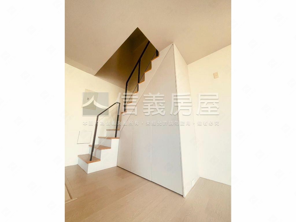 關埔曼特寧首購裝潢美屋房屋室內格局與周邊環境