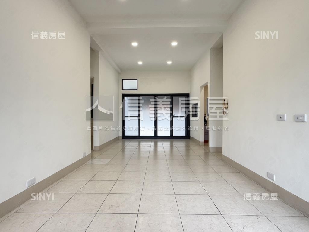 五甲商圈正街公寓一樓房屋室內格局與周邊環境