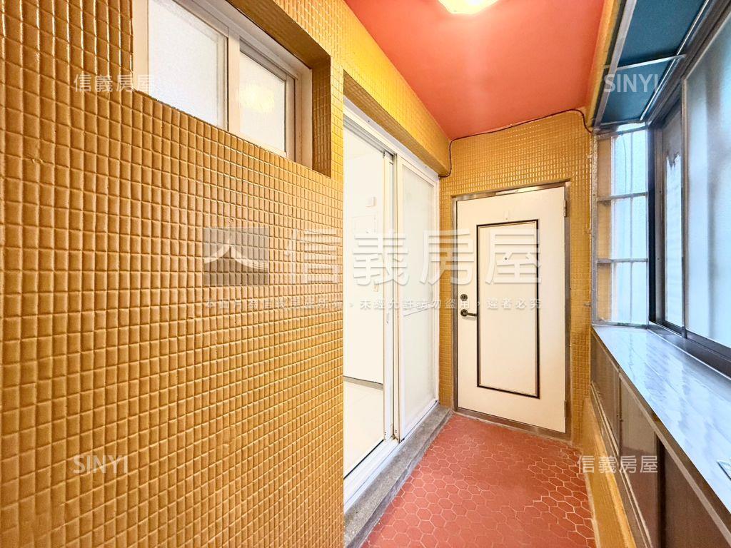 ✦內湖站｜成家·３樓邊間房屋室內格局與周邊環境