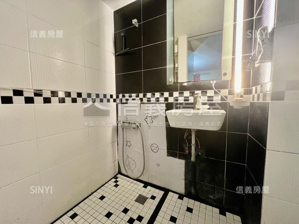 惜福Ｂ挑高小套房房屋室內格局與周邊環境