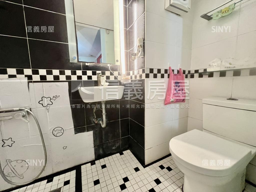 惜福Ｂ挑高小套房房屋室內格局與周邊環境