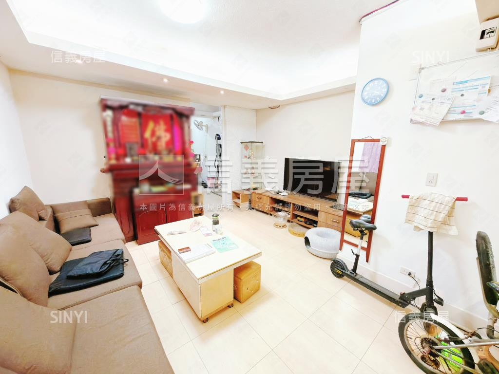 海山學區方便停車一樓房屋室內格局與周邊環境