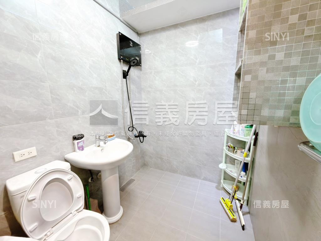 海山學區方便停車一樓房屋室內格局與周邊環境