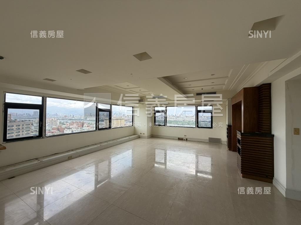 潤泰新大陸樓中樓房屋室內格局與周邊環境