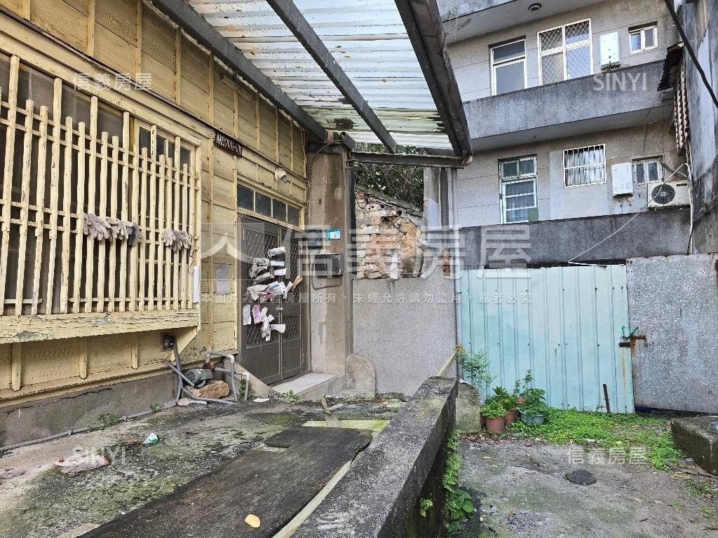 淡水老街透天土地房屋室內格局與周邊環境