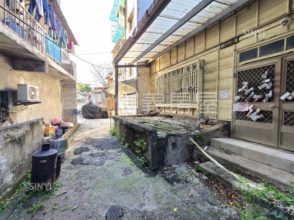 淡水老街透天土地房屋室內格局與周邊環境