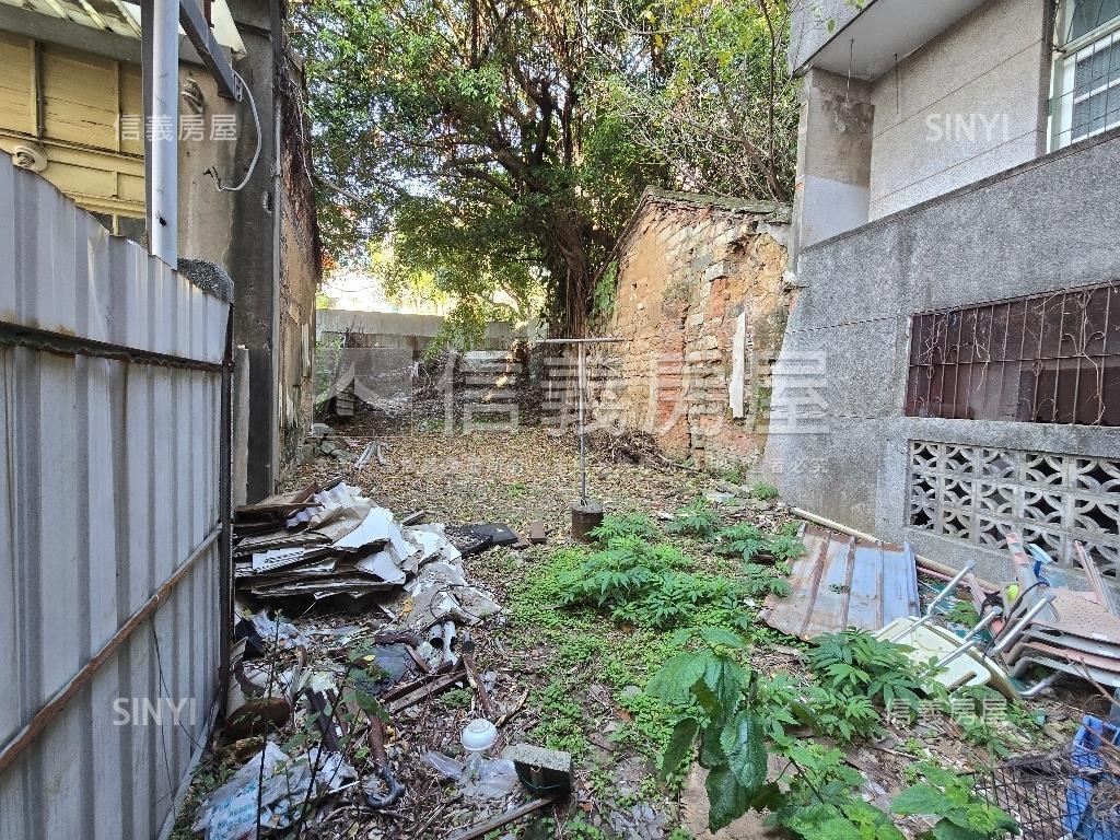 淡水老街透天土地房屋室內格局與周邊環境
