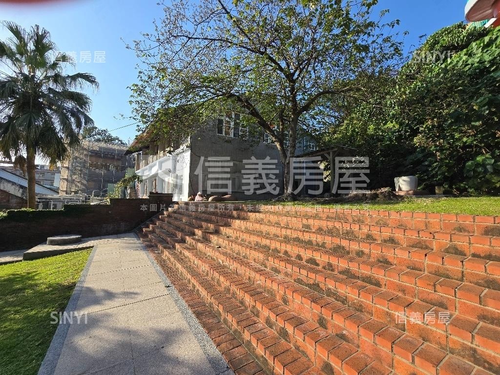 淡水老街透天土地房屋室內格局與周邊環境