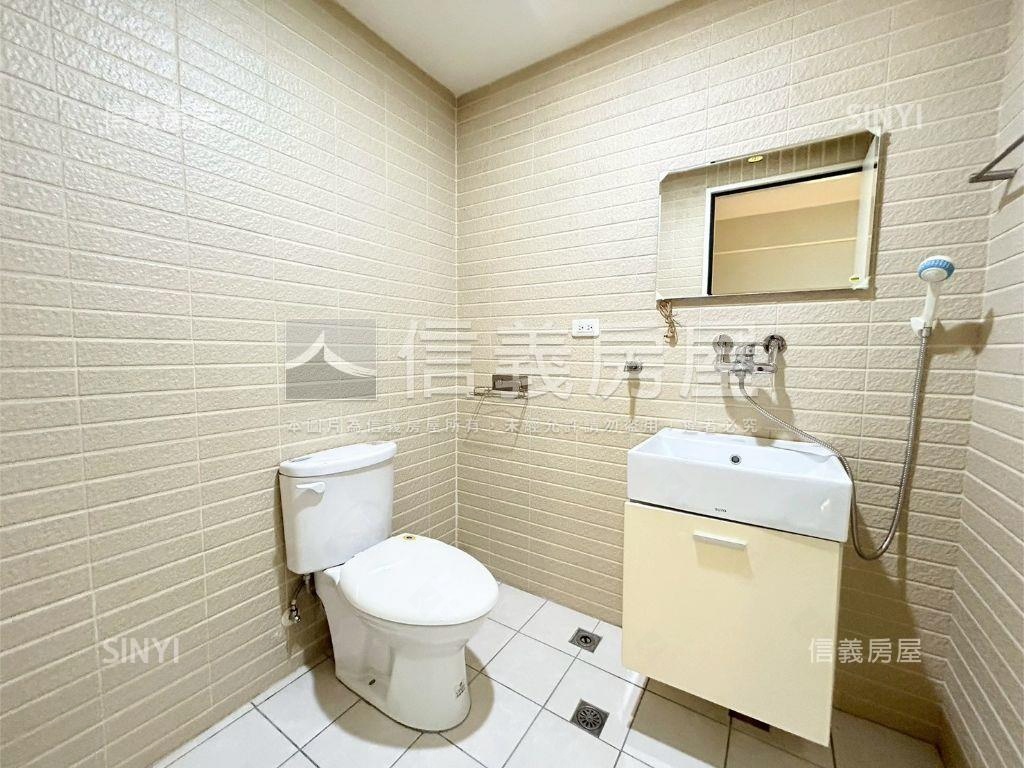 首選震後電梯霸氣美墅房屋室內格局與周邊環境