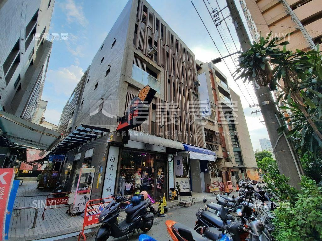 入主百貨美食街當櫃主！房屋室內格局與周邊環境