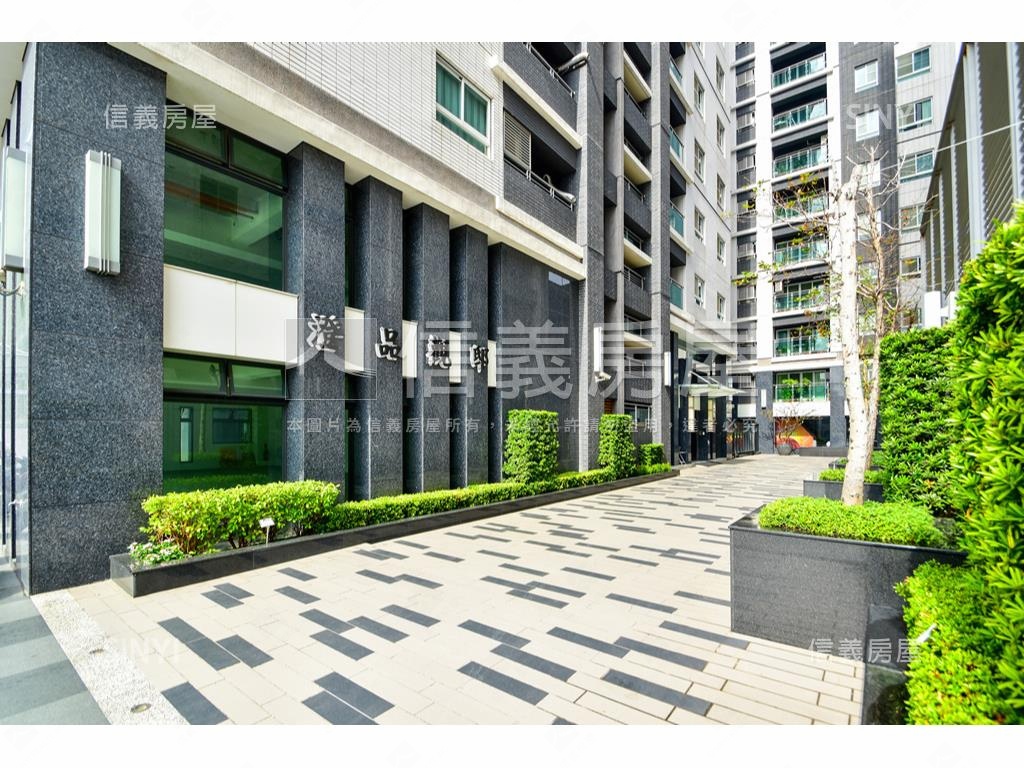 澄品觀邸歐風大兩房房屋室內格局與周邊環境
