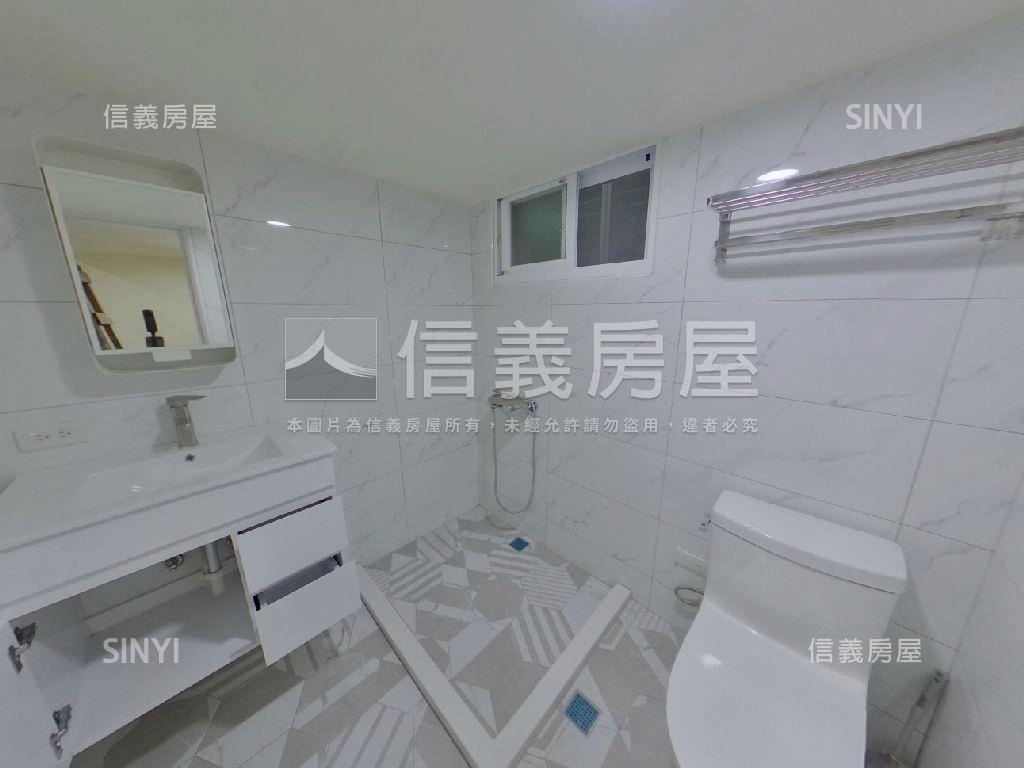 未來萬大新妝透天房屋室內格局與周邊環境