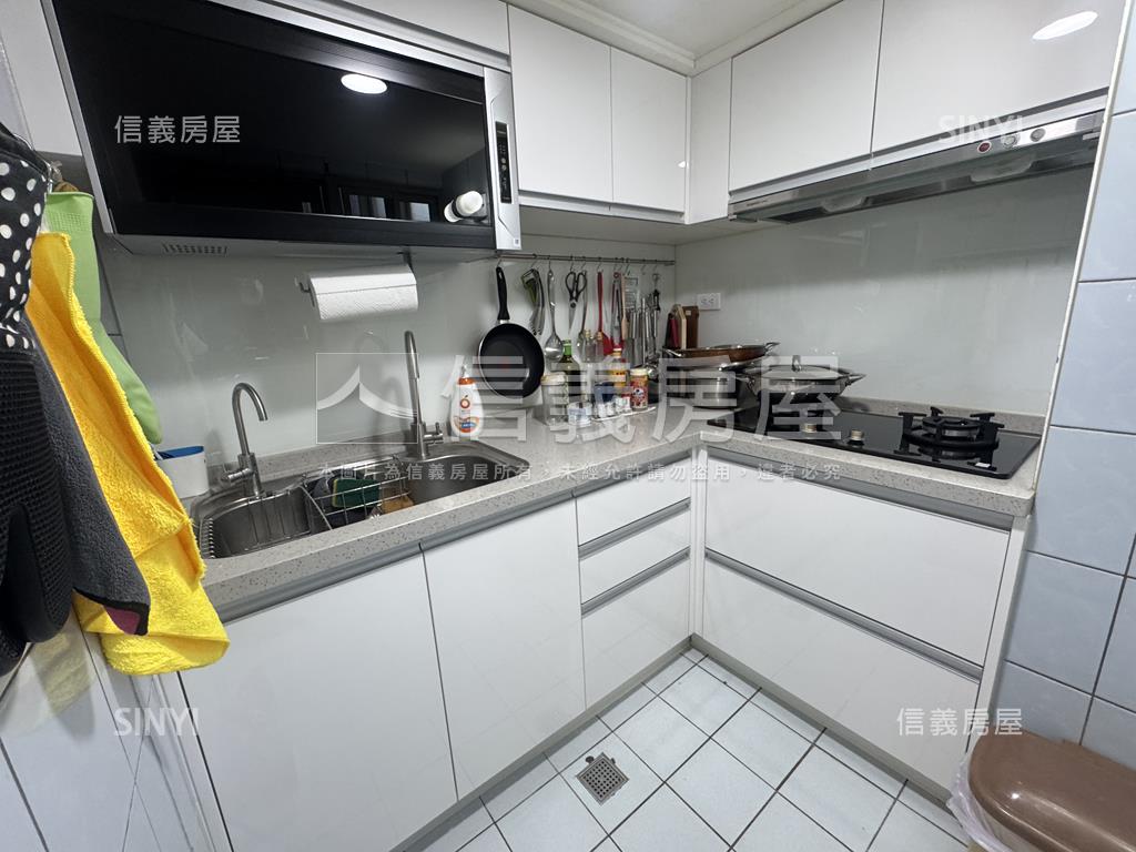 寶山名邸漂亮好宅房屋室內格局與周邊環境