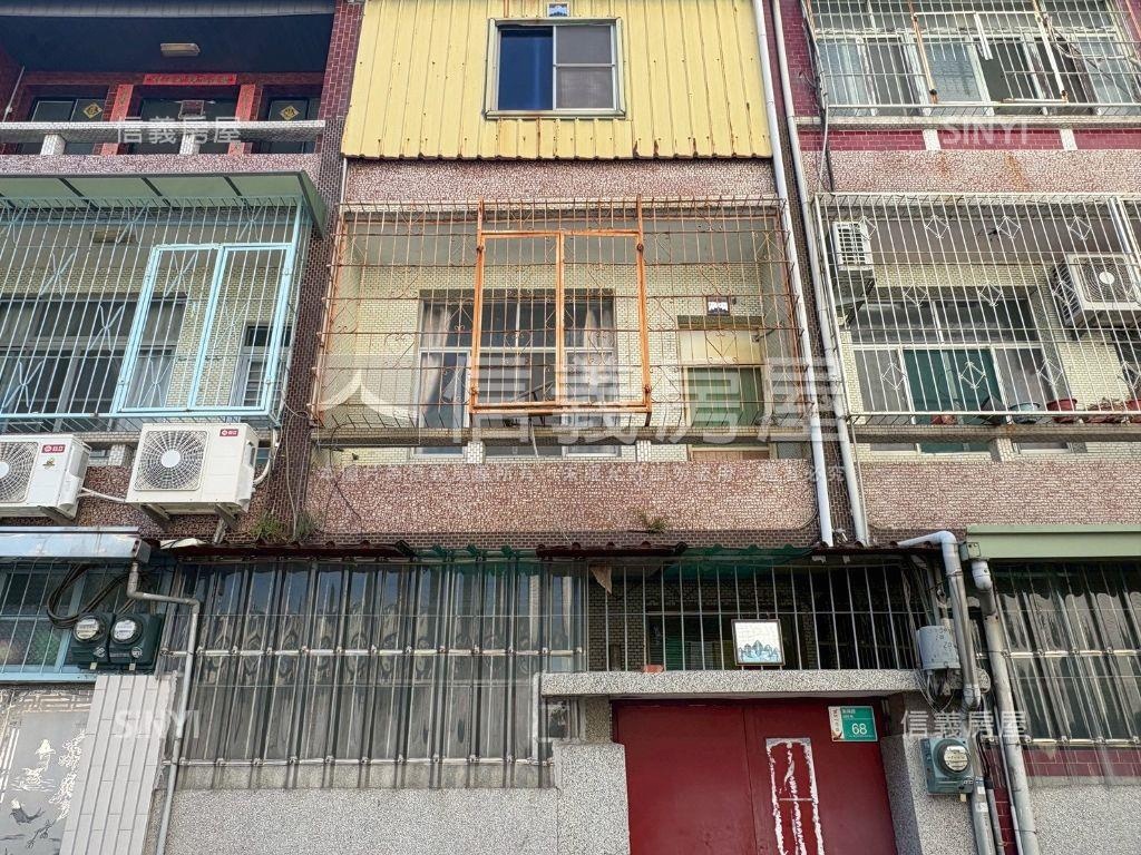 新興路透天房屋室內格局與周邊環境