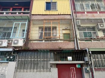 專！新興路小資透天