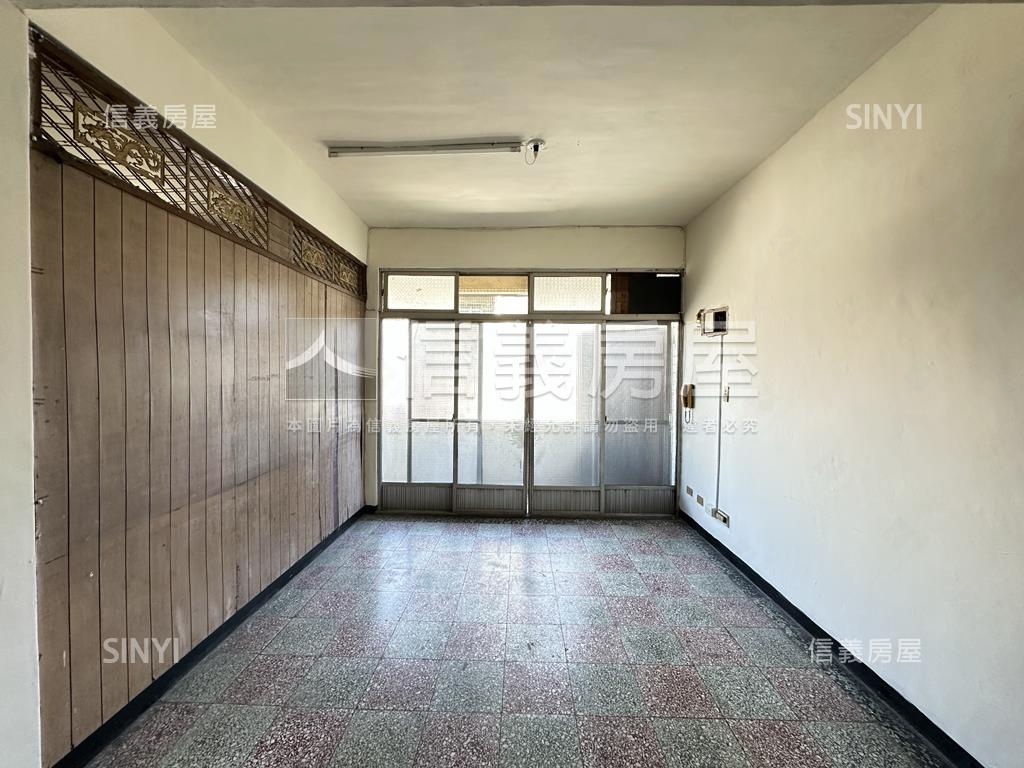 金賀三面採光二樓美寓房屋室內格局與周邊環境