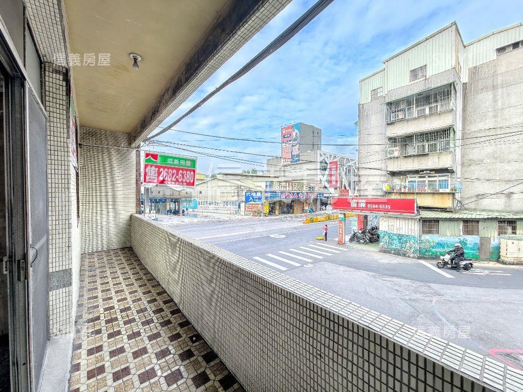 中華路三面採光低樓層美寓房屋室內格局與周邊環境