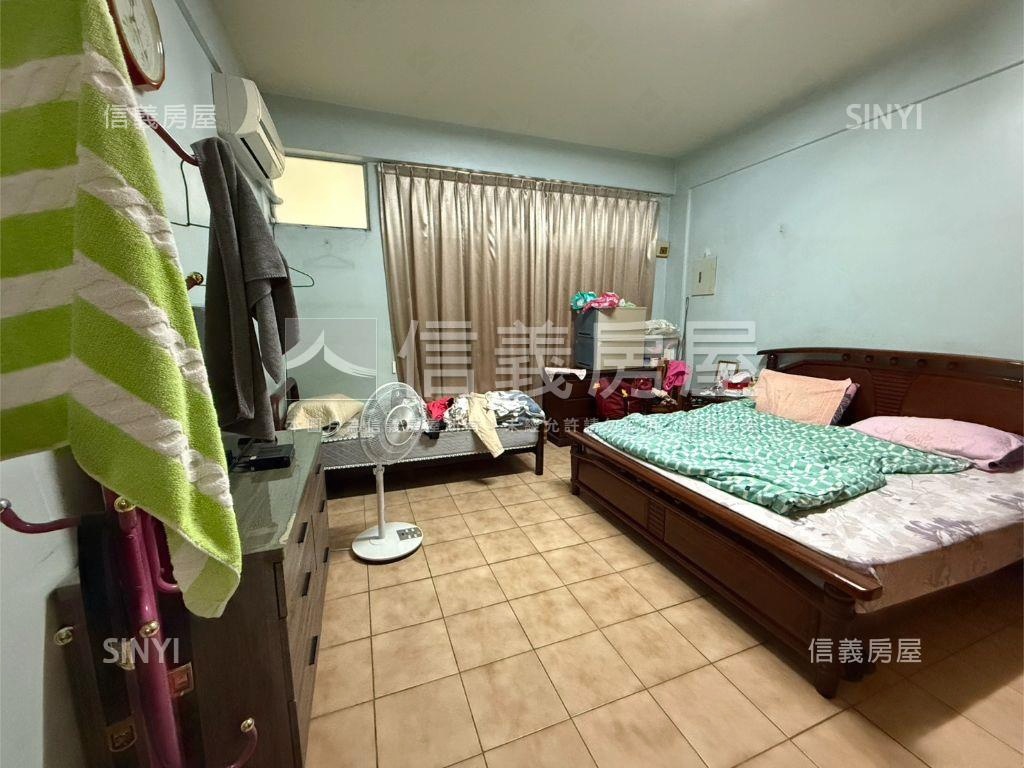 近車站大地坪好棒棒美透天房屋室內格局與周邊環境