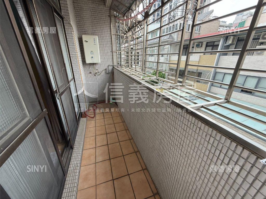 近車站大地坪好棒棒美透天房屋室內格局與周邊環境