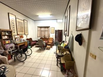 近車站大地坪前後臨路透天