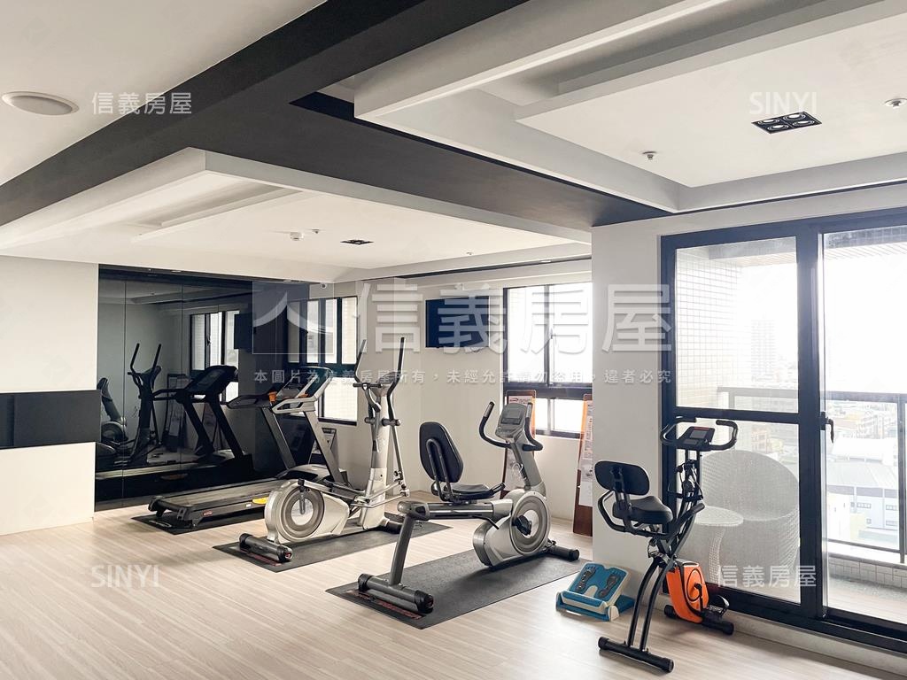 １８重奏高樓景觀三房平車房屋室內格局與周邊環境