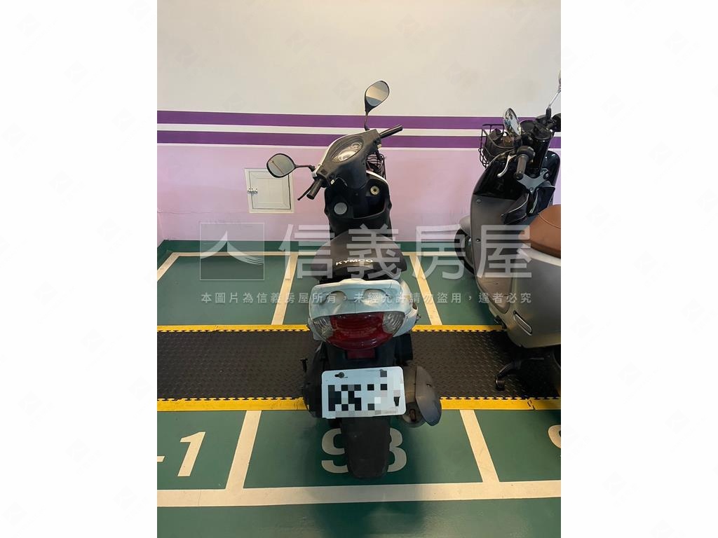 １８重奏高樓景觀三房平車房屋室內格局與周邊環境