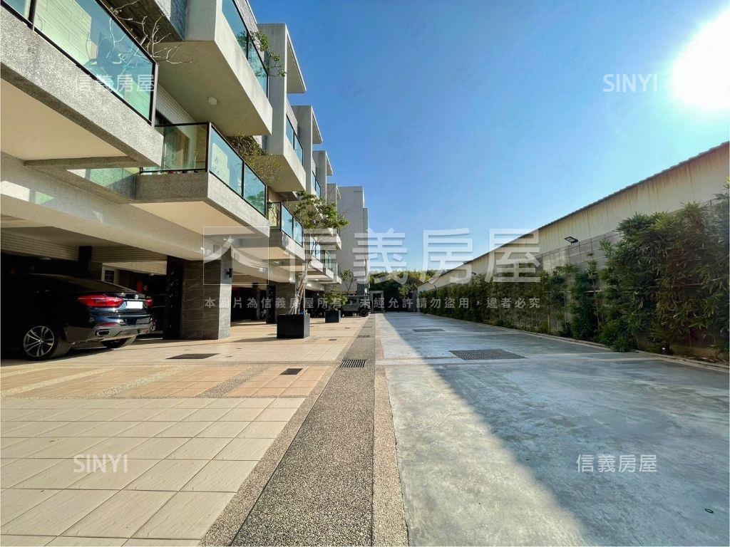 正義路質感別墅房屋室內格局與周邊環境