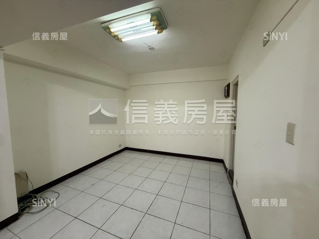嘉興公園邊間華廈房屋室內格局與周邊環境
