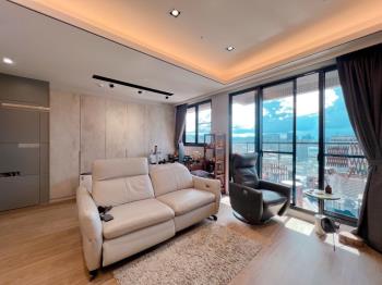 ★冠東城－稀有Ｂ４大車位