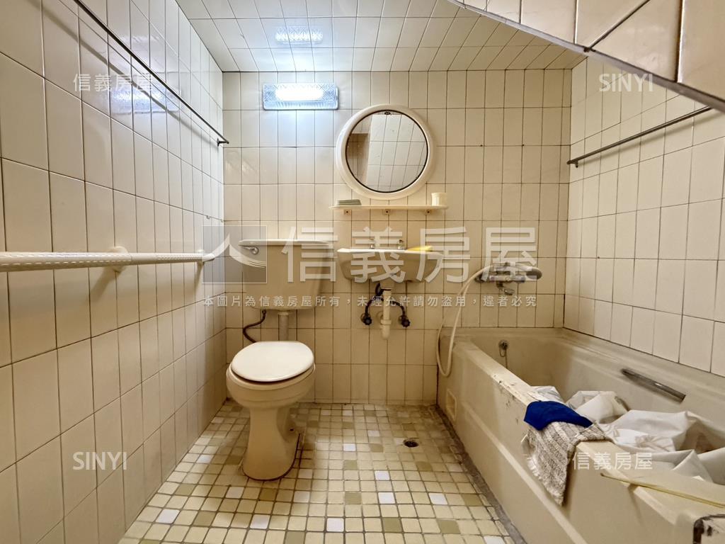 崇明學區採光棒棒傳統透天房屋室內格局與周邊環境