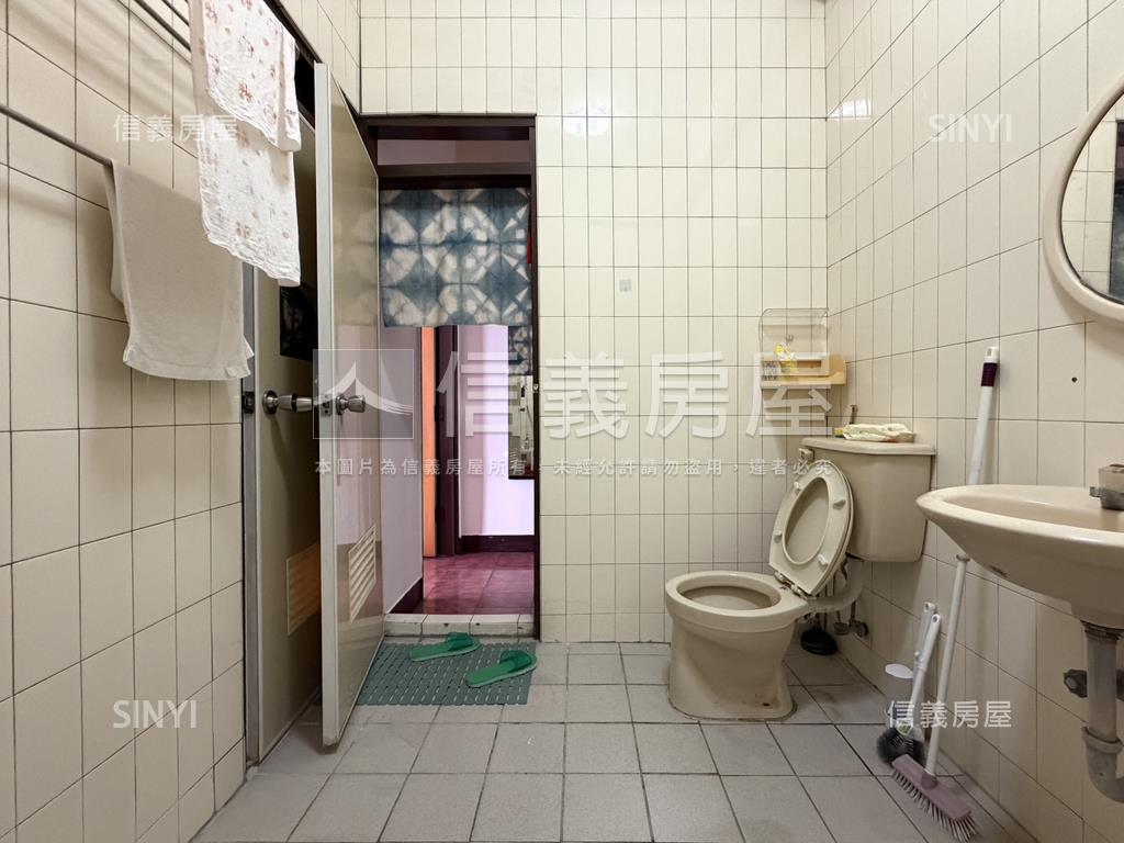 崇明學區採光棒棒傳統透天房屋室內格局與周邊環境