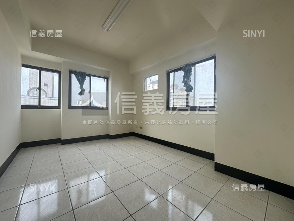 臻藏．陽明采邑高樓宅房屋室內格局與周邊環境