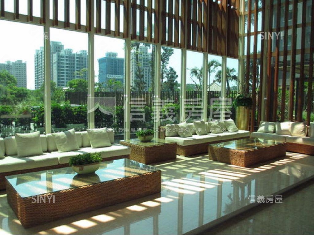 ＶＩＴＡ景觀戶三房帶車位房屋室內格局與周邊環境