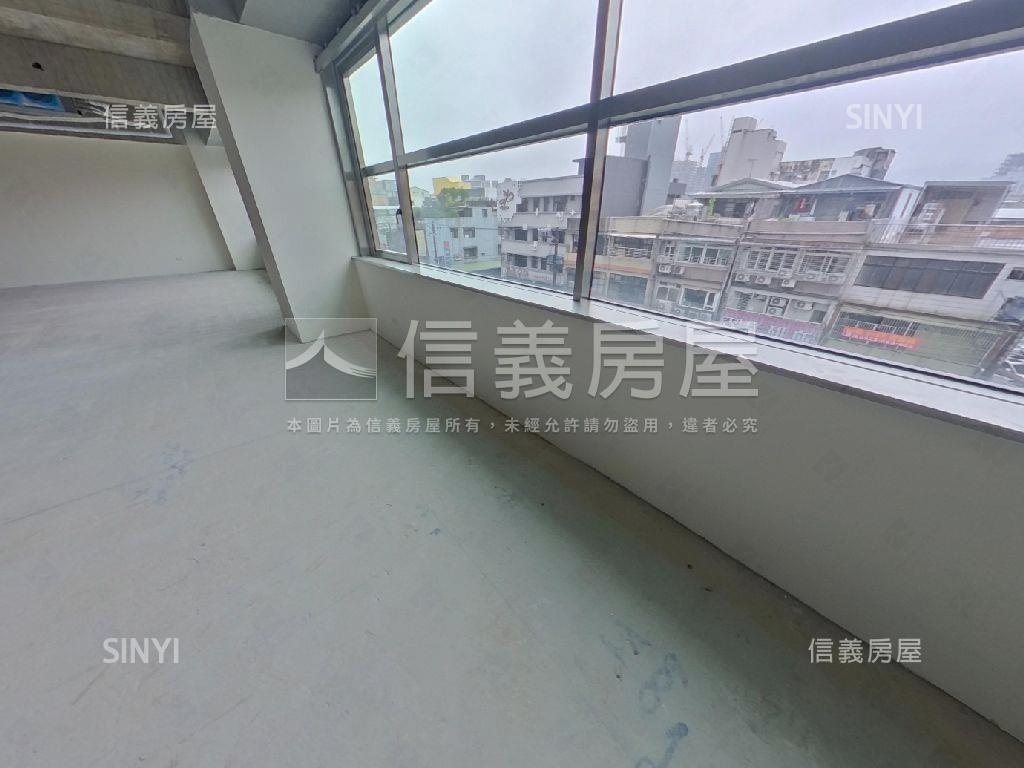 皇鼎財星科技辦公Ａ１房屋室內格局與周邊環境