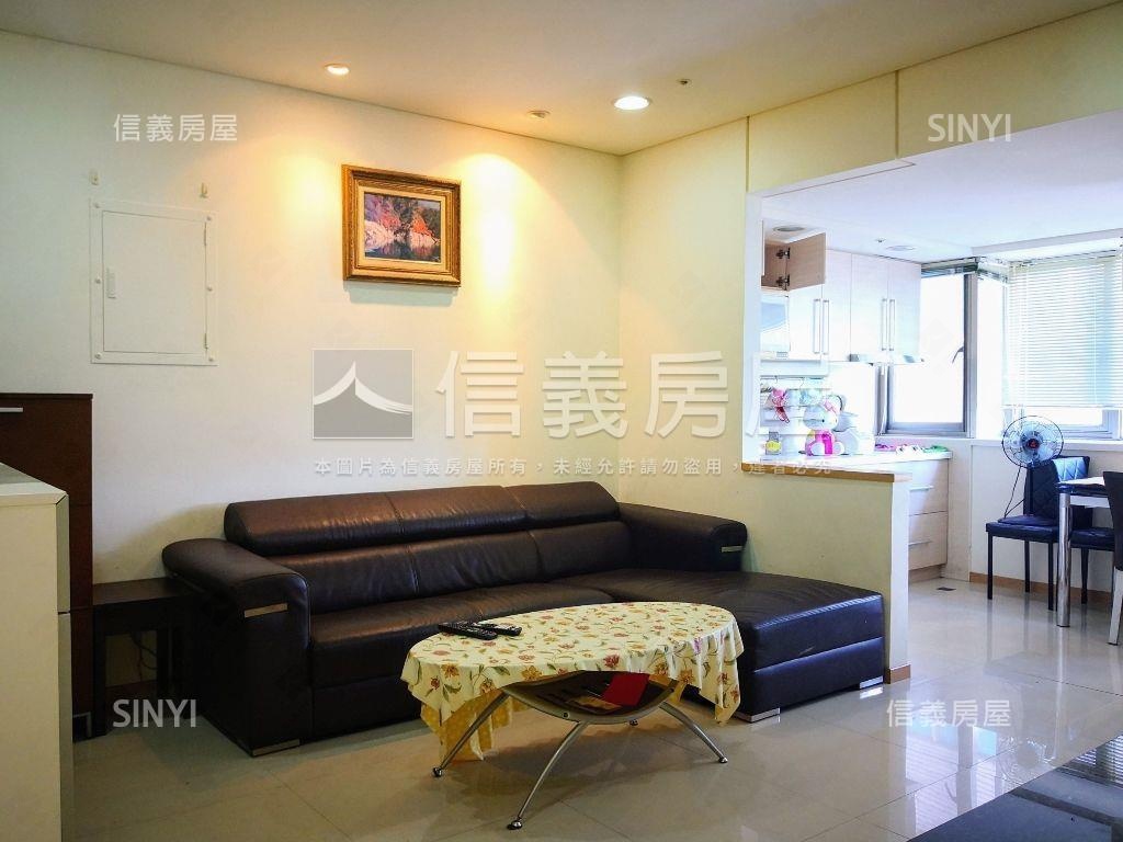 景觀電梯２房稀有釋出房屋室內格局與周邊環境
