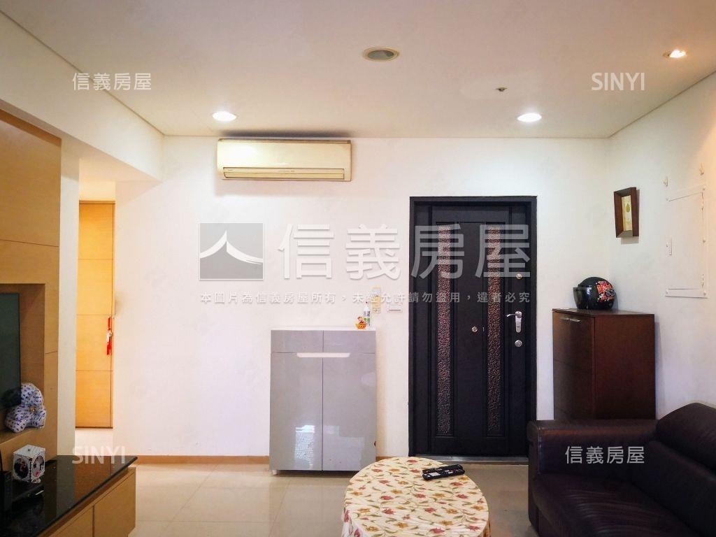 景觀電梯２房稀有釋出房屋室內格局與周邊環境